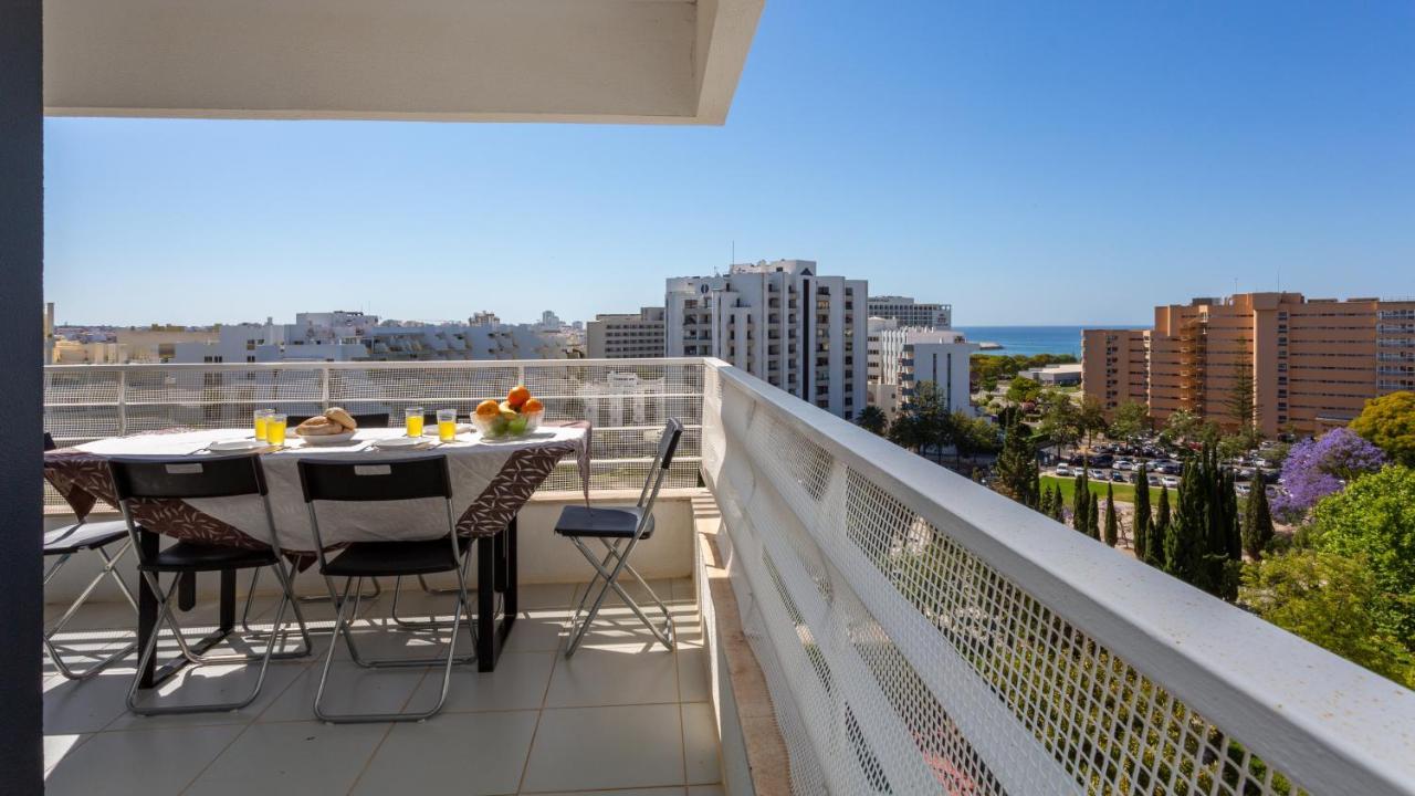 Divine Marina Apartment W/ Pool & Garden By Lovelystay Quarteira Exterior foto