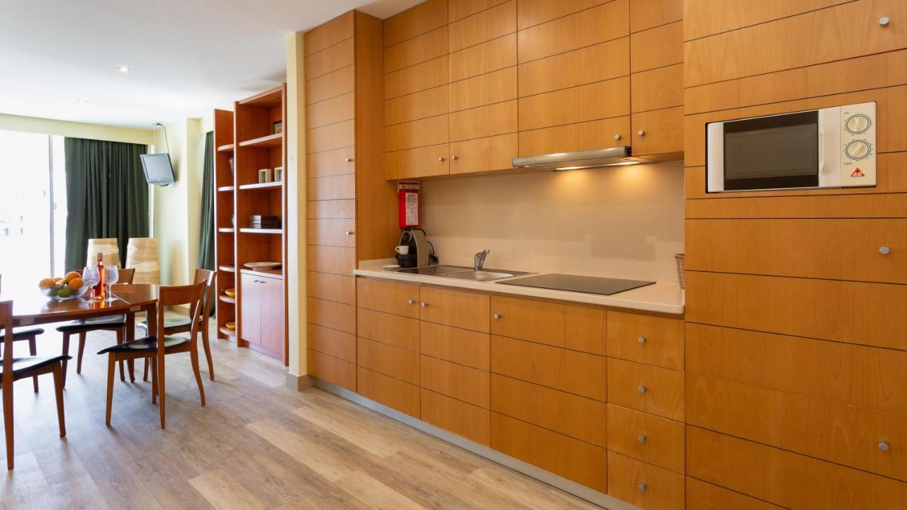 Divine Marina Apartment W/ Pool & Garden By Lovelystay Quarteira Exterior foto